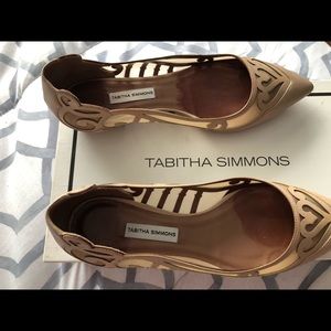 Tabitha Simmons -Mabel